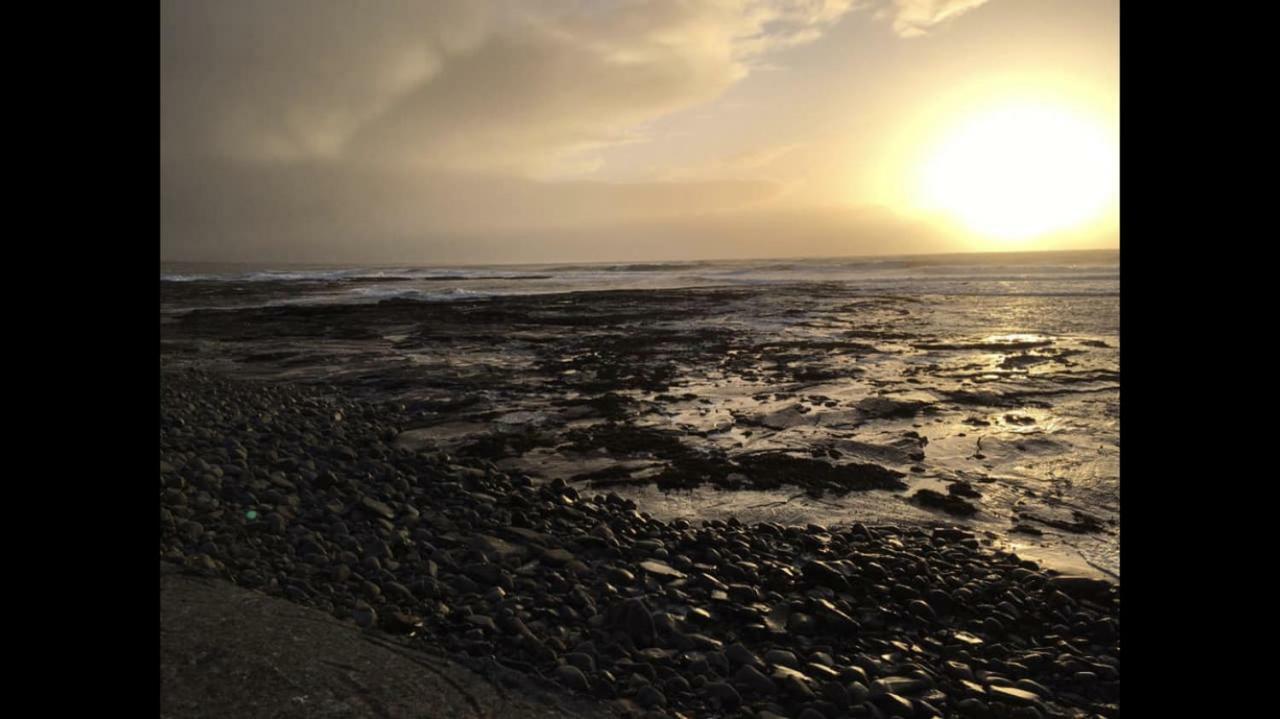 Spectacular Ocean Views & Minutes To Cliffs- Clahane Shore Lodge Liscannor Exterior photo