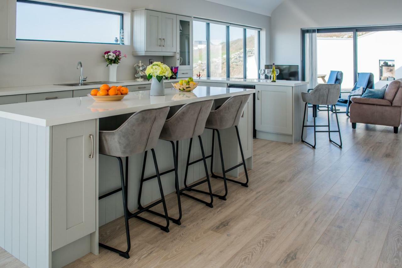 Spectacular Ocean Views & Minutes To Cliffs- Clahane Shore Lodge Liscannor Exterior photo