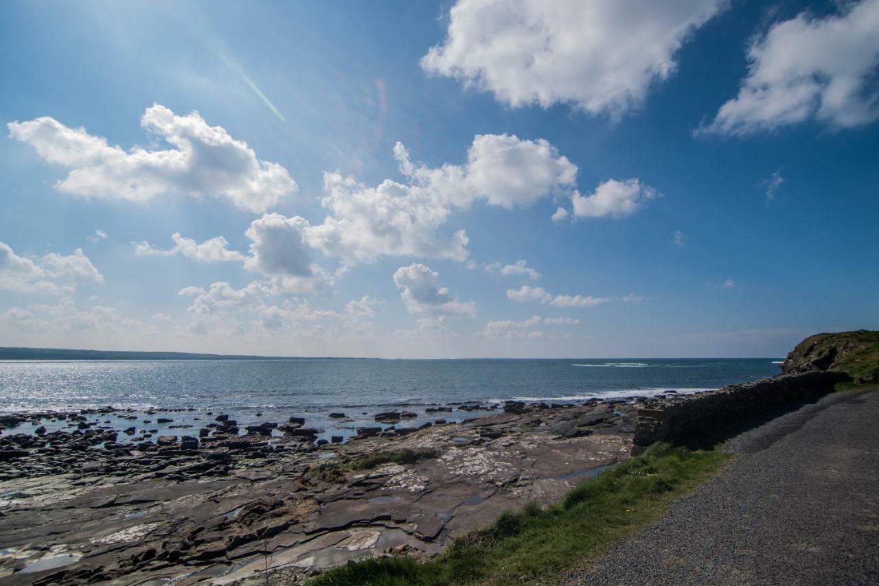 Spectacular Ocean Views & Minutes To Cliffs- Clahane Shore Lodge Liscannor Exterior photo