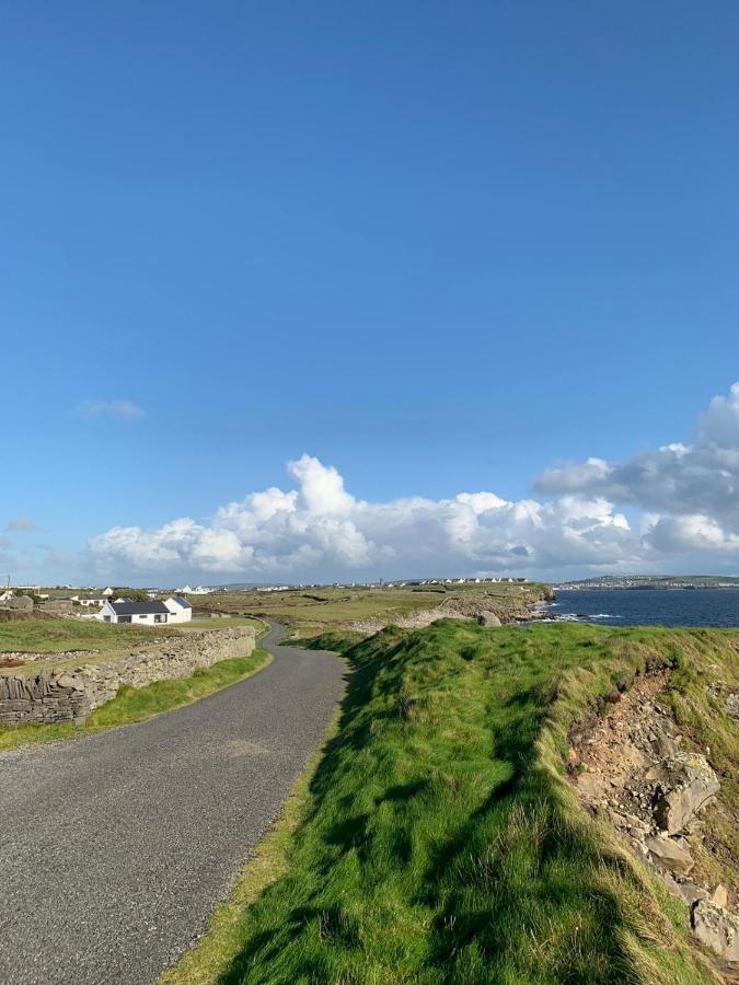 Spectacular Ocean Views & Minutes To Cliffs- Clahane Shore Lodge Liscannor Exterior photo